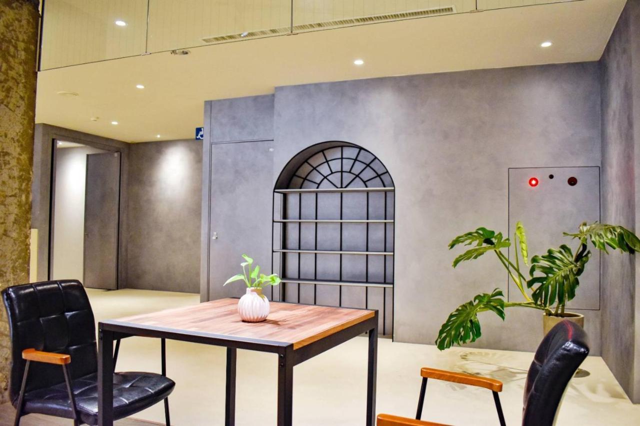 Talmud Business Hotel - Zhongshan Taichung Exterior photo