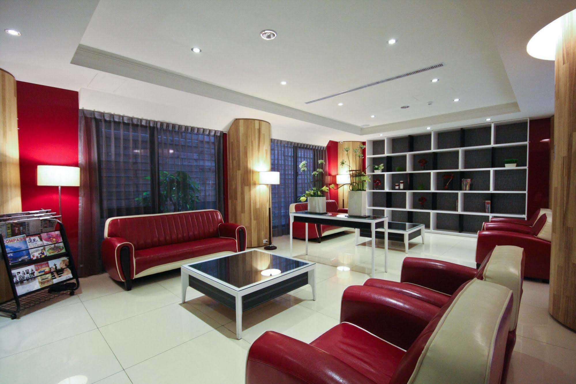 Talmud Business Hotel - Zhongshan Taichung Exterior photo